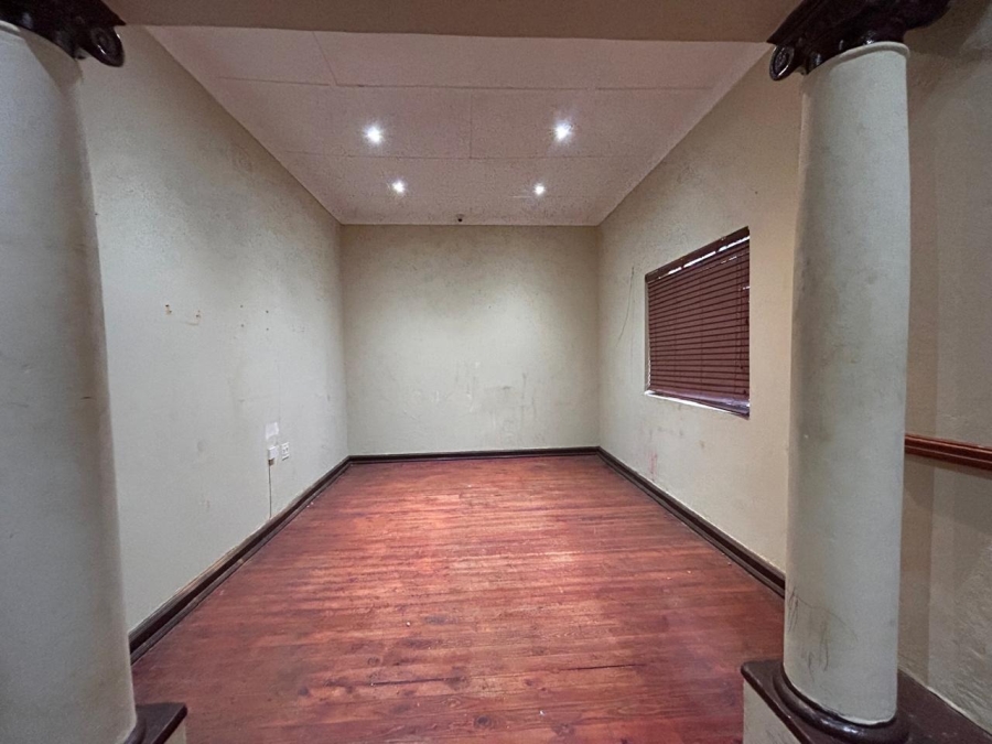 2 Bedroom Property for Sale in Potchefstroom North West